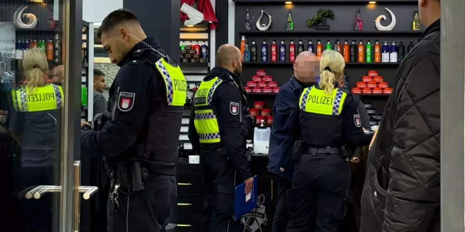 Razzia-in-Barber-Shops-Steuertricks-und-haarstr-ubende-Hygiene-M-ngel