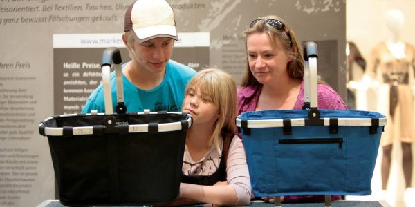 Schöner Schein: Ausstellung &quot;Original vs. Fälschung&quot; in den Arcaden