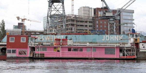 Gunter Gabriels Hausboot nach Kostenexplosion aus Harburg verschwunden