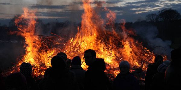 Osterfeuer sind in auch in diesem Jahr im Landkreis Harburg verboten
