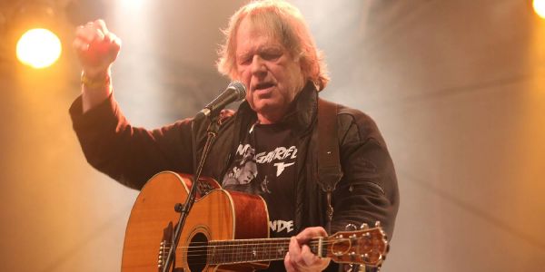 Gunter Gabriel wird am Sonnabend beim Binnenhafenfest dabei sein. Foto: André Zand-Vakili Binnenhafenfest: Country-Legende Gunter Gabriel hat sich angesagt