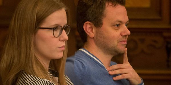 Viktoria Isabell Ehlers und Carsten Schuster. Foto: André Zand-Vakili FDP-Antrag wegen fehlenden Mitarbeiter abgelehnt