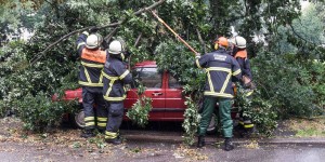 Unwetter über Harburg: Blitz, Donner und 50-Cent große Hagelkörner