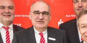 Sparkasse Harburg-Buxtehude: Frank Jäschke scheidet aus Vorstand aus