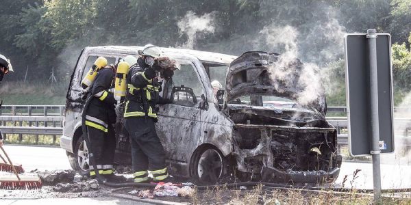 Nach Fahrzeugbrand auf der A7: Wieder Verkehrschaos in Harburg