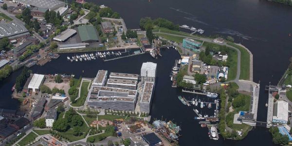Im Binnenhafen gibt es eine kritische Nähe zwischen Gewerbe und Wohnungen. Foto: zv Binnenhafen: Spagat zwischen gewerblichem Lärm und wohnen