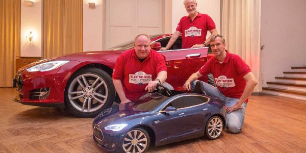 Der Kinder-Tesla feiert Deutschlandpremiere im Lindtner