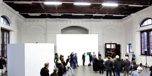 Sechs Künstler: Neue Gruppenausstellung im Kunstverein Harburger Bahnhof