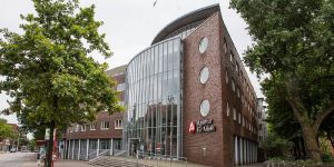 Harburg: Sommer bringt turnusmäßig leichten Anstieg der Arbeitslosigkeit