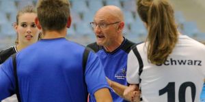 Die Gesundheit: Volleyball-Team muss Zusammenarbeit mit Trainer beenden