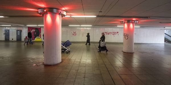 Der Gloria-Tunnel, der die Lüneburger Straße mit der Seevepassage verbindet. Foto: Andre Zand-Vakili Investor vom Harburg-Center gibt kein Geld für Gloria-Tunnel