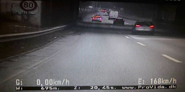 Wilhelmsburg: Raser mit Tempo 170 auf der Reichsstraße