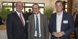 Handelskammer-Rebell: Erster Auftritt als Präses in Harburg