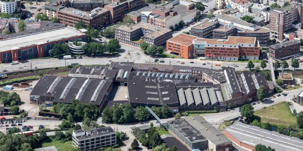 Freudenberger an der Seevestraße. Foto: André Zand-Vakili Harburg-Freudenberger verkauft Teil des Unternehmens an Troester