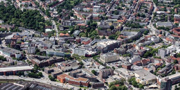 Im Bezirk Harburg leben 85.647 Männer, 84.091 Frauen und ein Diverser