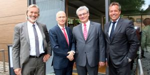 Rathausforum komplett: Neues Kundenzentrum feierlich eröffnet