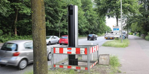 Stader Straße: Neuer Superblitzer ersetzt alten &quot;Starenkasten&quot;