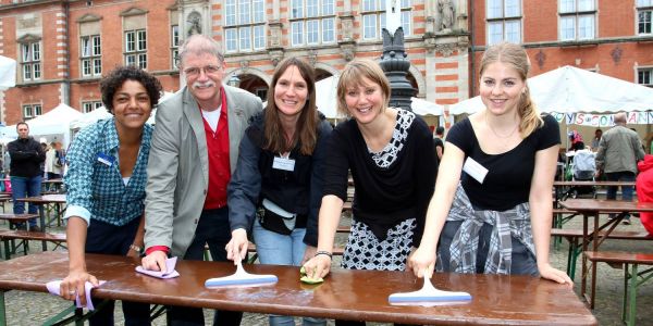 Harburg feiert seine Vielfalt: Fest auf dem Rathausplatz