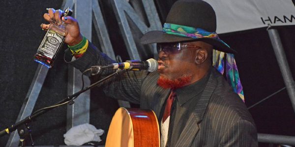 Phoenix-Viertel-Fest: Stromausfall sorgt für Unpluggend-Konzert