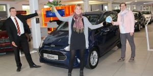 Arcaden-Gewinnspiel: Ein Ford B-Max für Svenja Hauschild