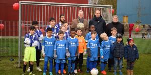 Familie Birkel spendet 23.000 Euro: Bolzplatz für die Integration