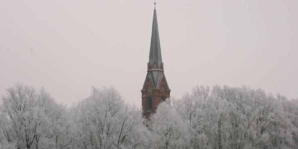 Neuer Mietvertrag für St. Gertrudkirche in Altenwerder