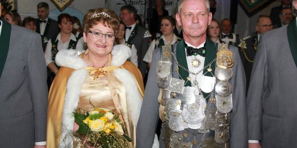 Ein Königsball für das Hospiz: Spenden statt Geschenke