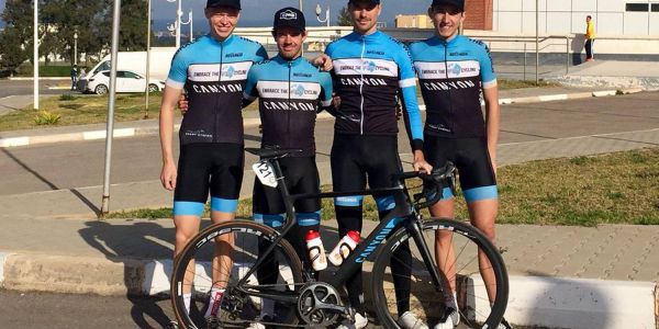 Grand Prix mit der Elite: HRG-Radrennfahrer in Afrika am Start