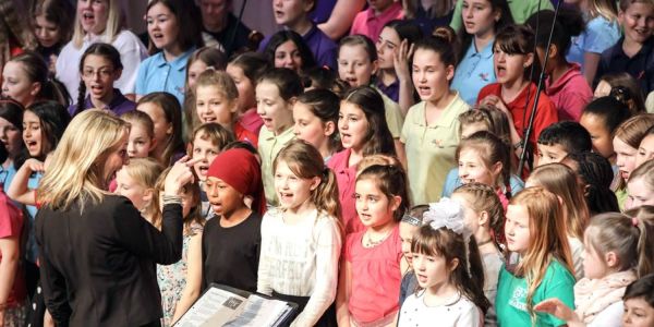 Highlight in der Ebert-Halle: "The Young ClassX" Stadtteilkonzert