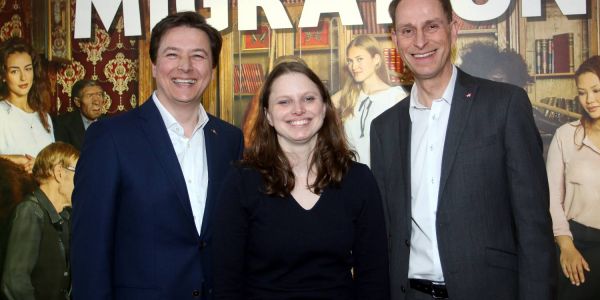 Senatorin Melanie Leonhard eröffnet neue Ausstellung im Museum