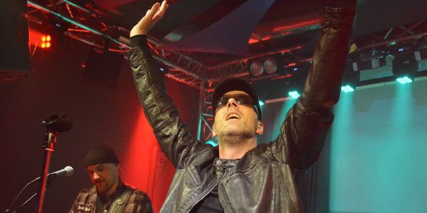 Die Songs of U2 zogen die Fans in Marias Ballroom