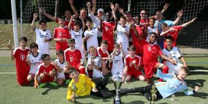 Pfingst-Turnier beim HTB: 800 Zuschauer erlebten tollen Fußball