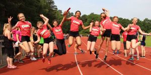 So sehen Sieger aus: Meisterschaften der Turngruppen bei der HNT