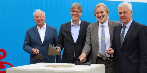Ein guter Tag für Harburg: Grundstein für den Innovation Port gelegt