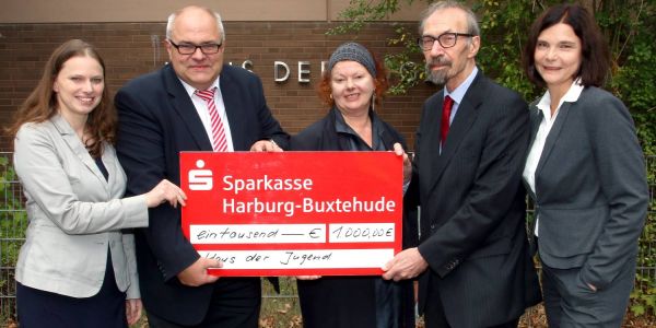 60 Jahre Haus der Jugend: Geburtstag mit der Sozialsenatorin