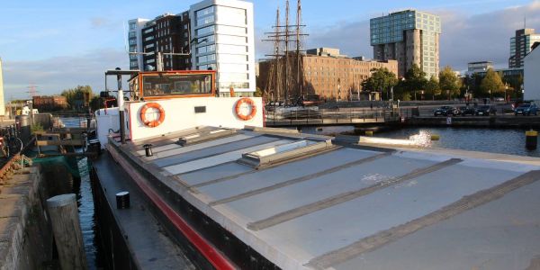 Premiere auf der "Lydios": Erste Lesung an Bord des Hotelschiffs