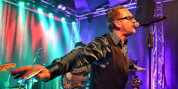 Mario als Marius sorgt für die "volle Hütte" im Ballroom