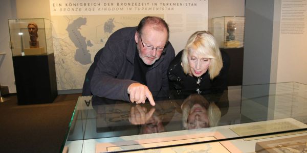 Rallye und Workshop: Familientag zur Ausstellung „Margiana&quot;