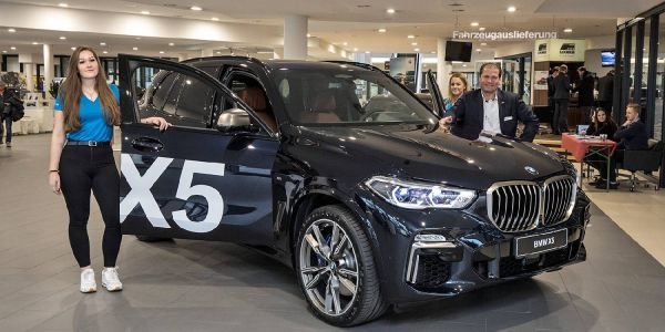 Der neue X5 bei B&K. Foto: André Zand-Vakili Doppelpremiere: Neuer X5 und neuer 8er von BMW bei B&K