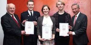 Jung und sozial engagiert: Rotary Club Harburg vergibt Jugendpreis