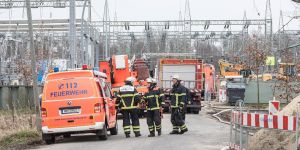 Explosion in 30KV-Trafo: "Papierkram" rettet zwei Monteure