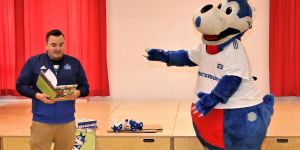 Jubiläum beim FC Rosengarten: Familienfest mit Dino und Minister