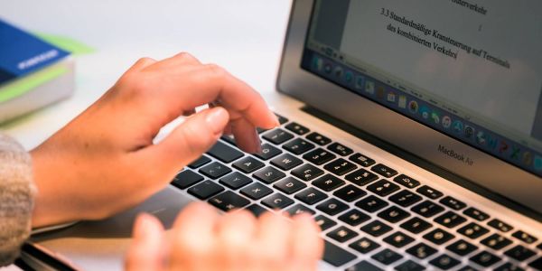 Dein Zuhause, dein Hörsaal: TUHH startet digital ins neue Semester