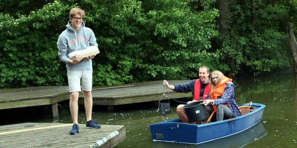 Wasserqualität im Fokus: GSH-Schüler forschen an Außenmühle