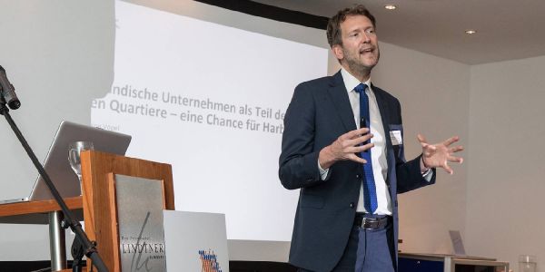 Henning Vöpel beim Wirtschaftsverein: Vortrag mit Höhen und Tiefen