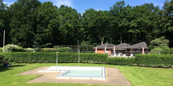 Kein Bademeister: Waldbad Sieversen bleibt geschlossen