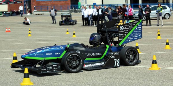 Leichter, schneller, besser: Harburgs neuer Strom-Renner lässt es Krachen