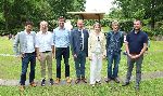 Vertreter vom Bezirksamt und der steg