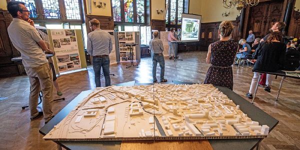 Dr werkstattdialog, hier während eines Vortrages. Foto: André Zand-Vakili Innenstadtdialog