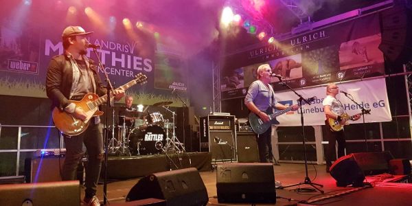 Dorffest in Hittfeld: Zusätzliche Nacht-Busse nach Harburg